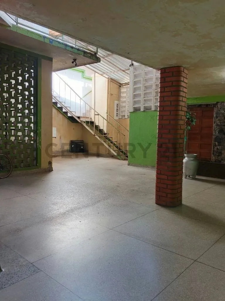 Casa en venta en Barrio Obrero - 11