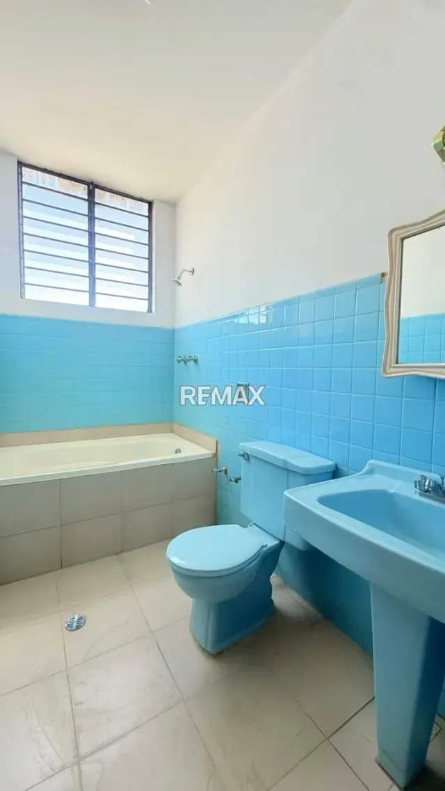 ALQUILER URB BERMUDEZ - 4