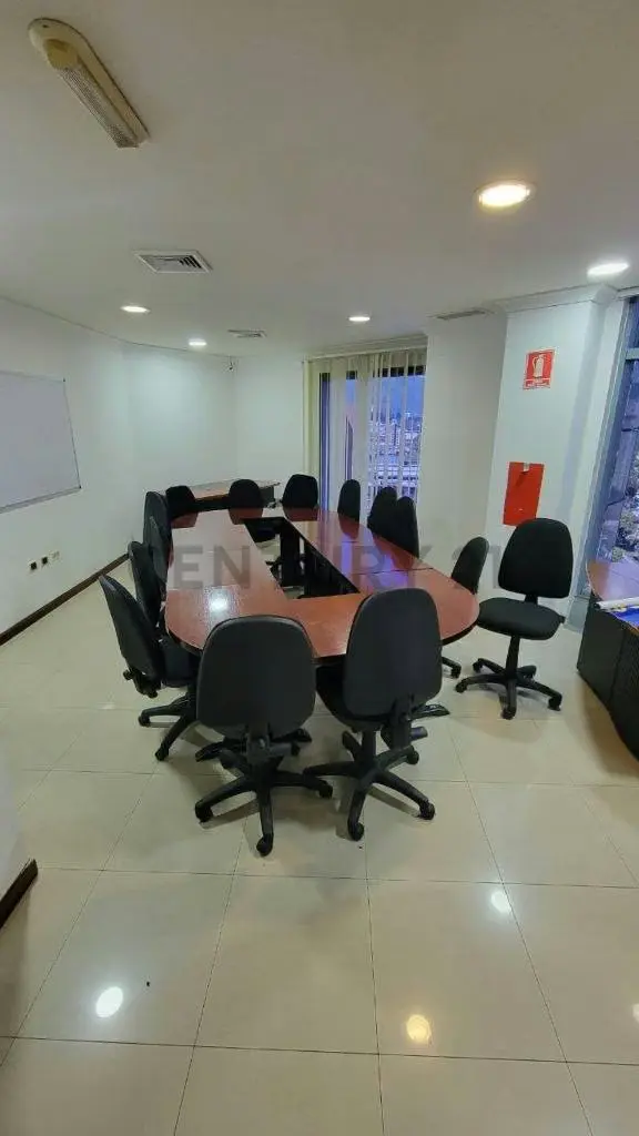 Venta de Oficina en la Torre Bod - 13