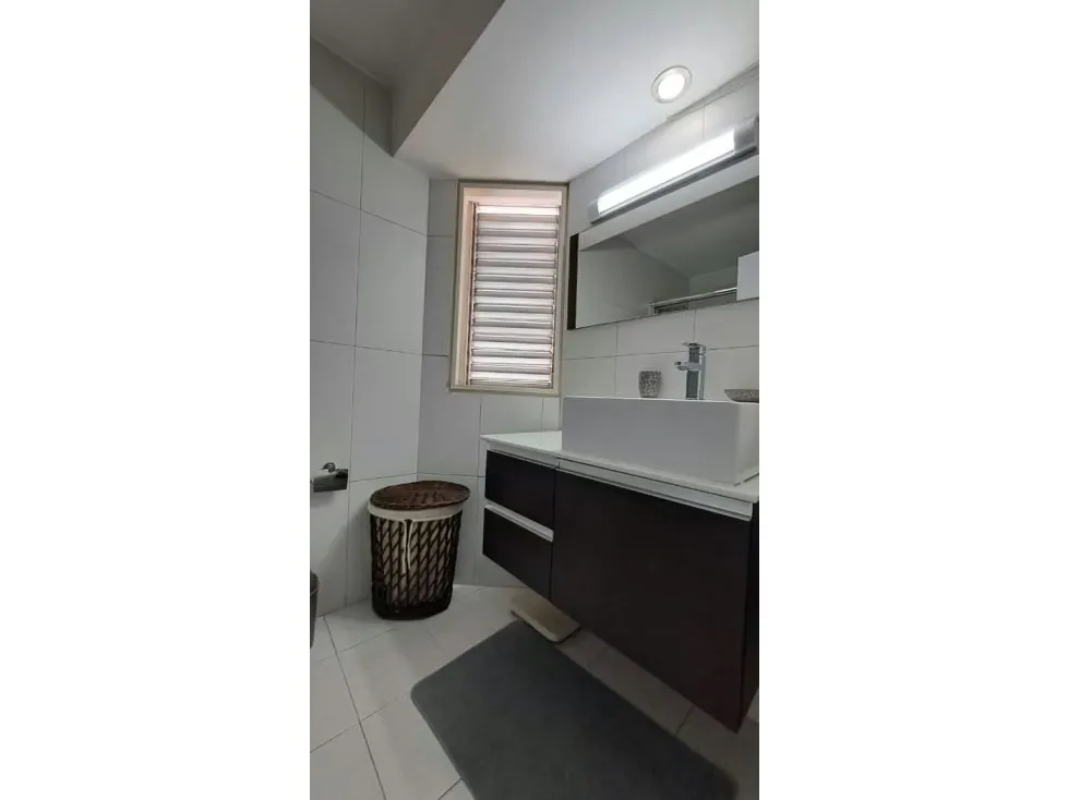Alquilo apartamento 125m2 Los Palos Grande 0098 - 19