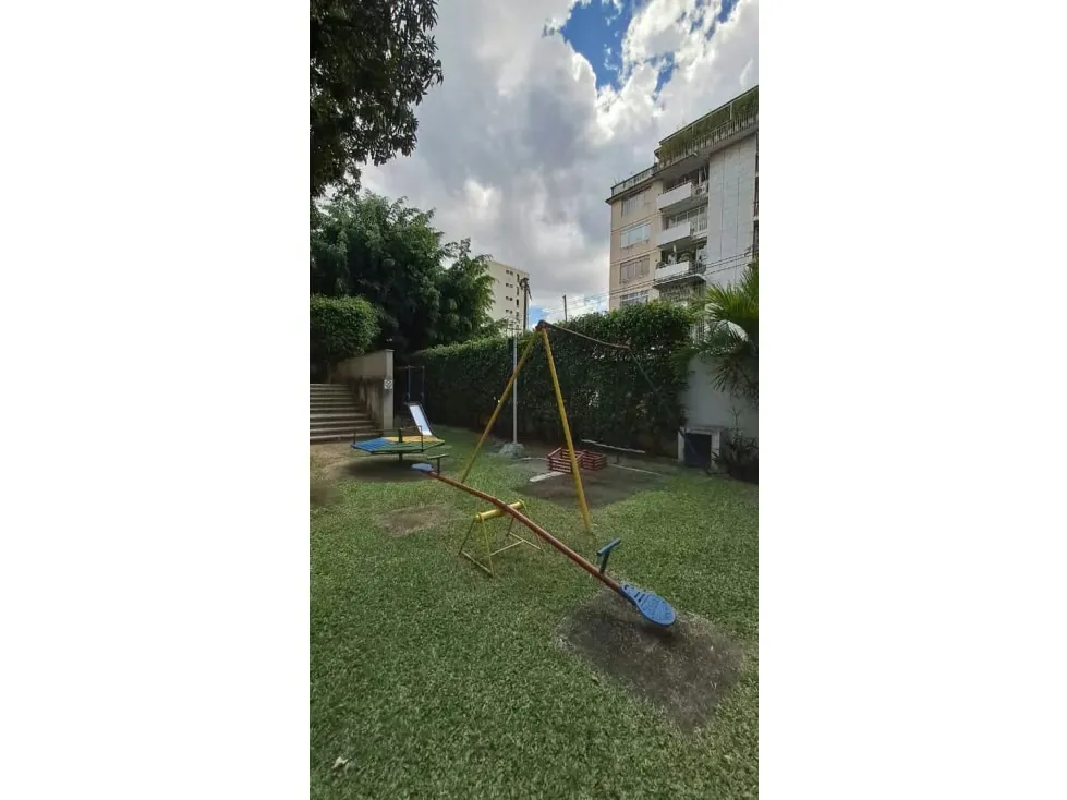 Alquilo apartamento 125m2 Los Palos Grande 0098 - 26