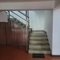 View 16