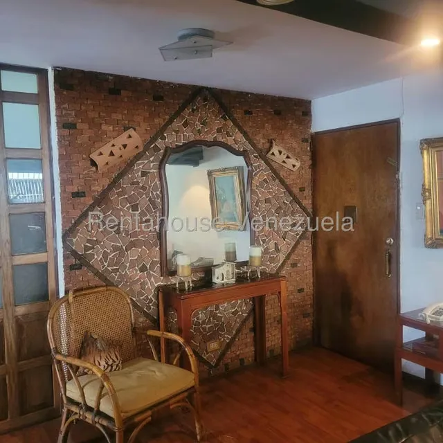 Apartamento (1 Nivel) en Venta en El Marques, Distrito Metropolitano - 23