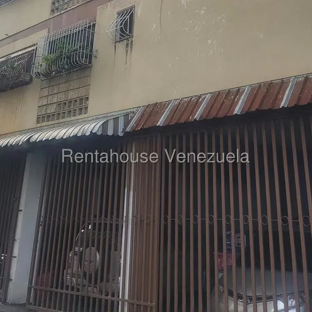 Apartamento (1 Nivel) en Venta en El Marques, Distrito Metropolitano - 10