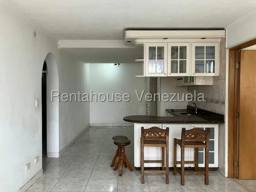 Apartamento (1 Nivel) en Venta en Bello Monte, Distrito Metropolitano - 13