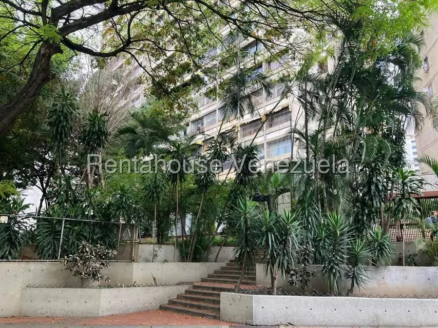 Apartamento (1 Nivel) en Venta en Bello Monte, Distrito Metropolitano - 3