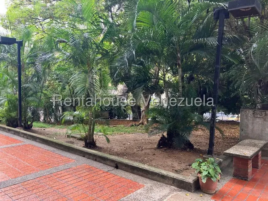 Apartamento (1 Nivel) en Venta en Bello Monte, Distrito Metropolitano - 8
