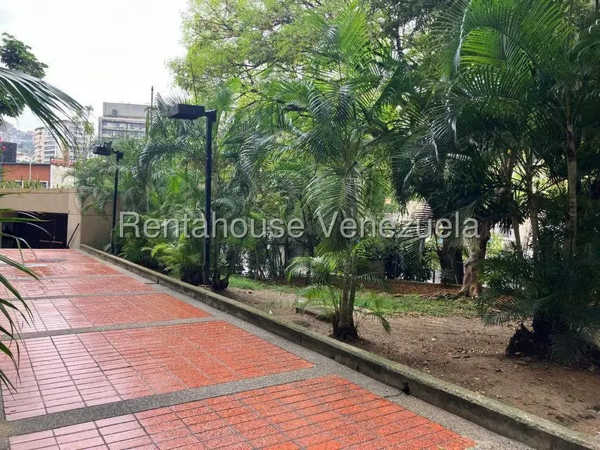 Apartamento (1 Nivel) en Venta en Bello Monte, Distrito Metropolitano - 10