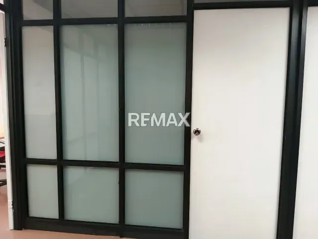 Hermosa y Amplia Oficina de 54M en Venta en Torre Humboldt - 8