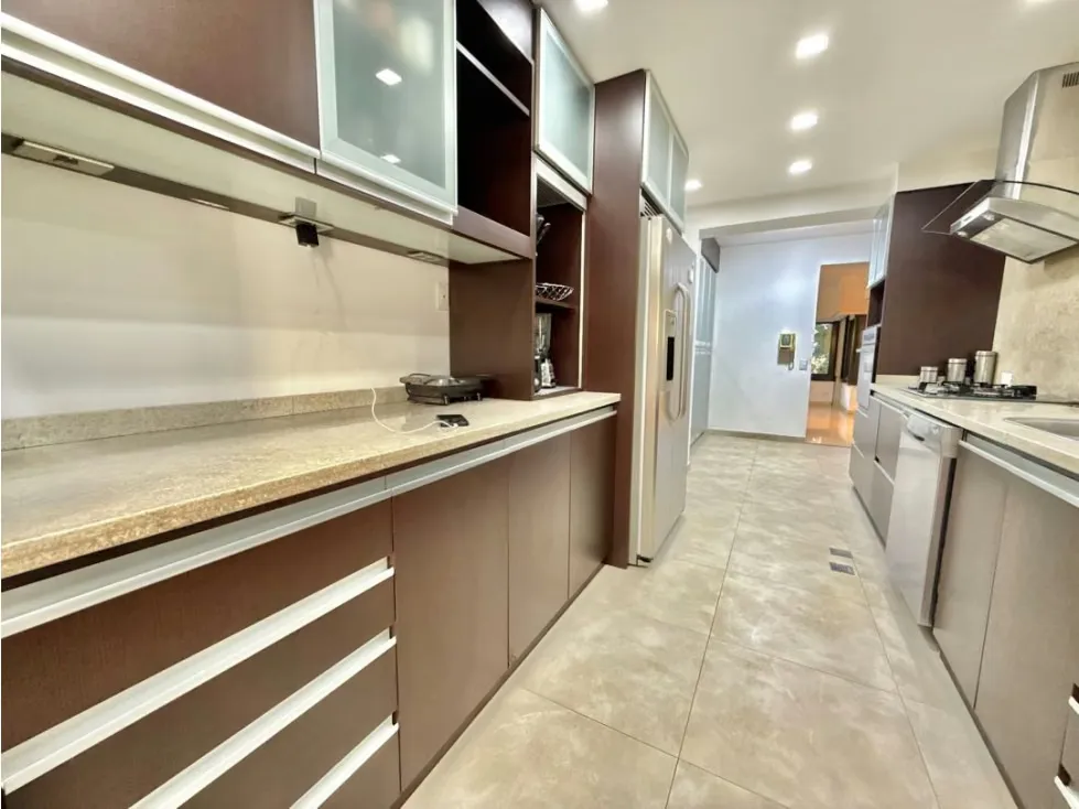 Vendo/Alquilo Apto 230m2 3H+S/3.5B+S/4P Colinas de Valle Arriba - 12