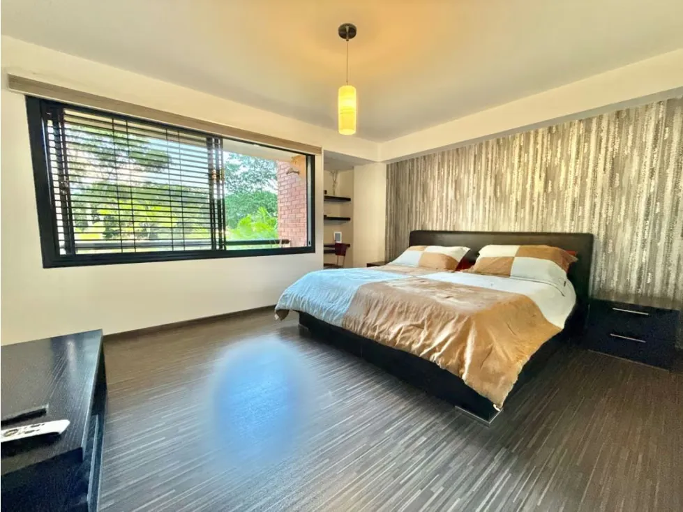 Vendo/Alquilo Apto 230m2 3H+S/3.5B+S/4P Colinas de Valle Arriba - 16