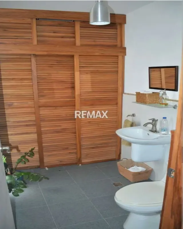 Se Vende Casa de Playa Colinas de Arapo, muy cerca de Puerto La Cruz - 14