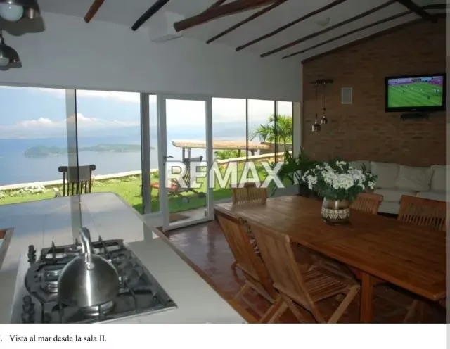 Se Vende Casa de Playa Colinas de Arapo, muy cerca de Puerto La Cruz - 9