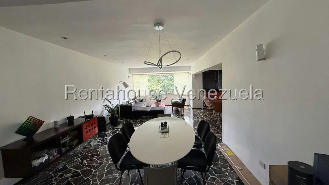 Apartamento (1 Nivel) en Venta en Campo Alegre, Distrito Metropolitano - 8