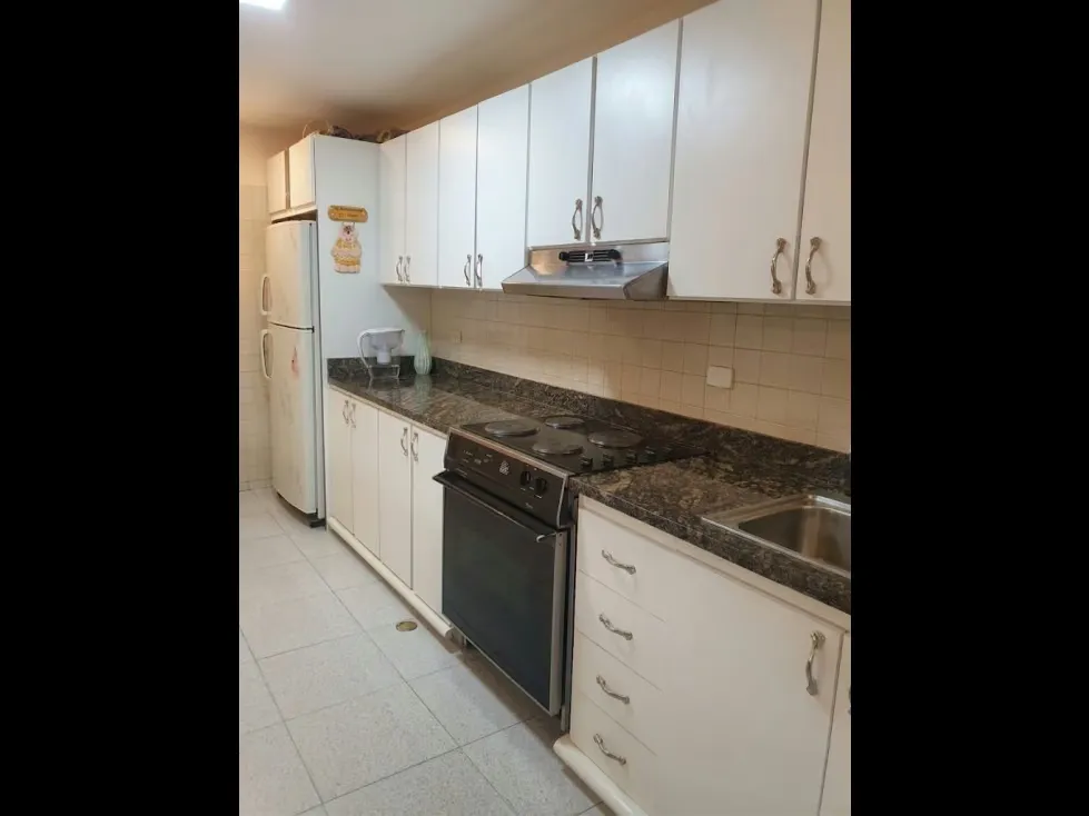 Venta de Apartamento Av. Fuerzas Armadas 158277MM 93M2/3H/1B/1PE - 6