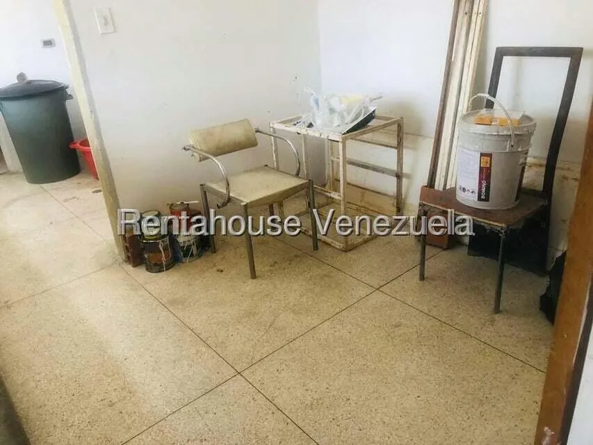 Oficina en Venta en Sabana Grande, Distrito Metropolitano - 60