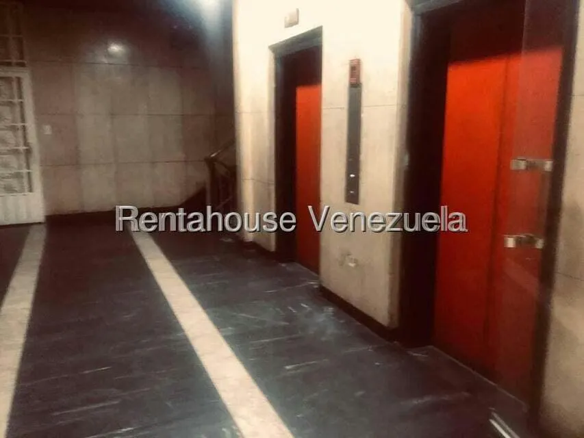 Oficina en Venta en Sabana Grande, Distrito Metropolitano - 75