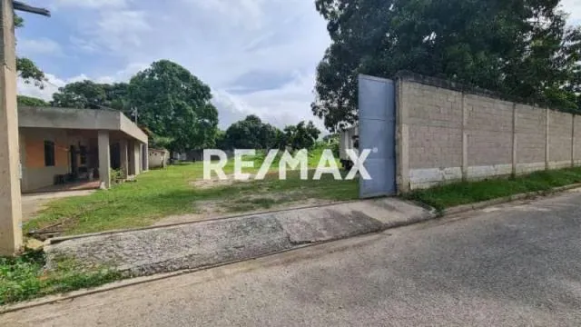 Venta de Terreno en San Diego a pocos metros de las cocadas - 3