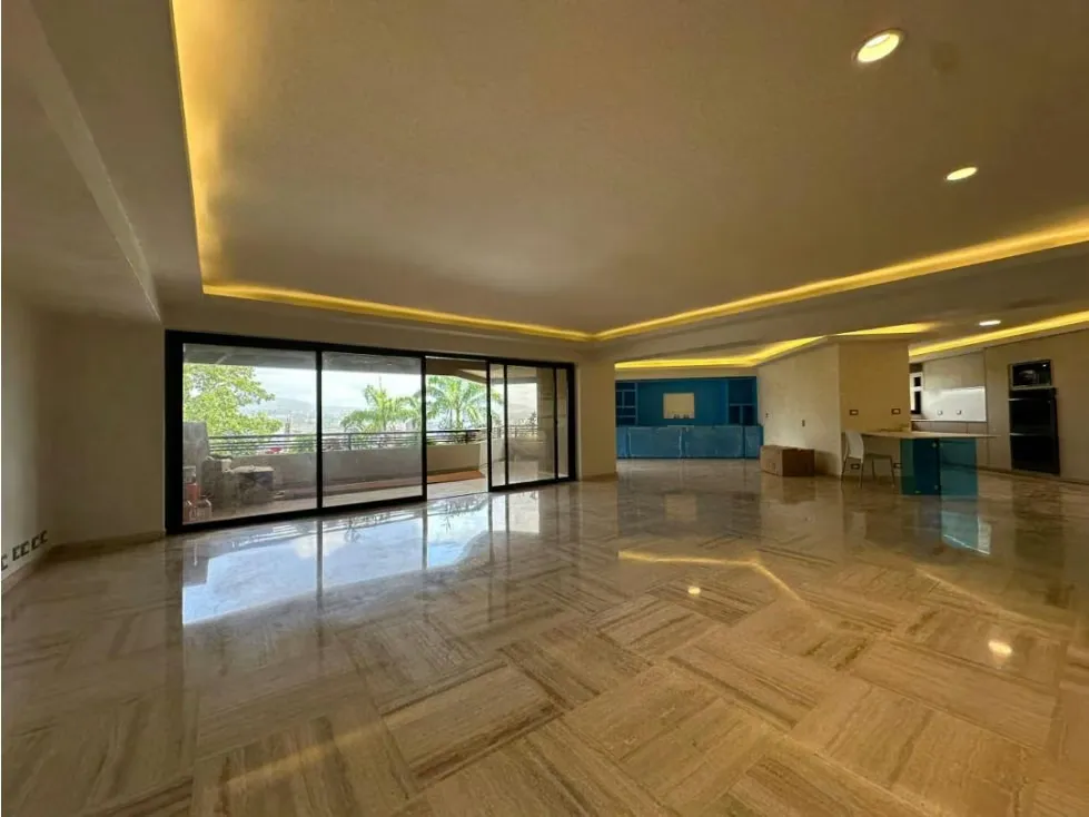 Se vende apartamento 330m2 3H+S/4B+S/2P Altamira