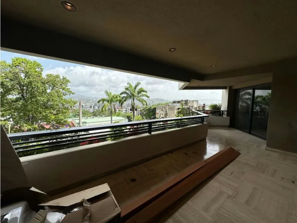 Se vende apartamento 330m2 3H+S/4B+S/2P Altamira - 2