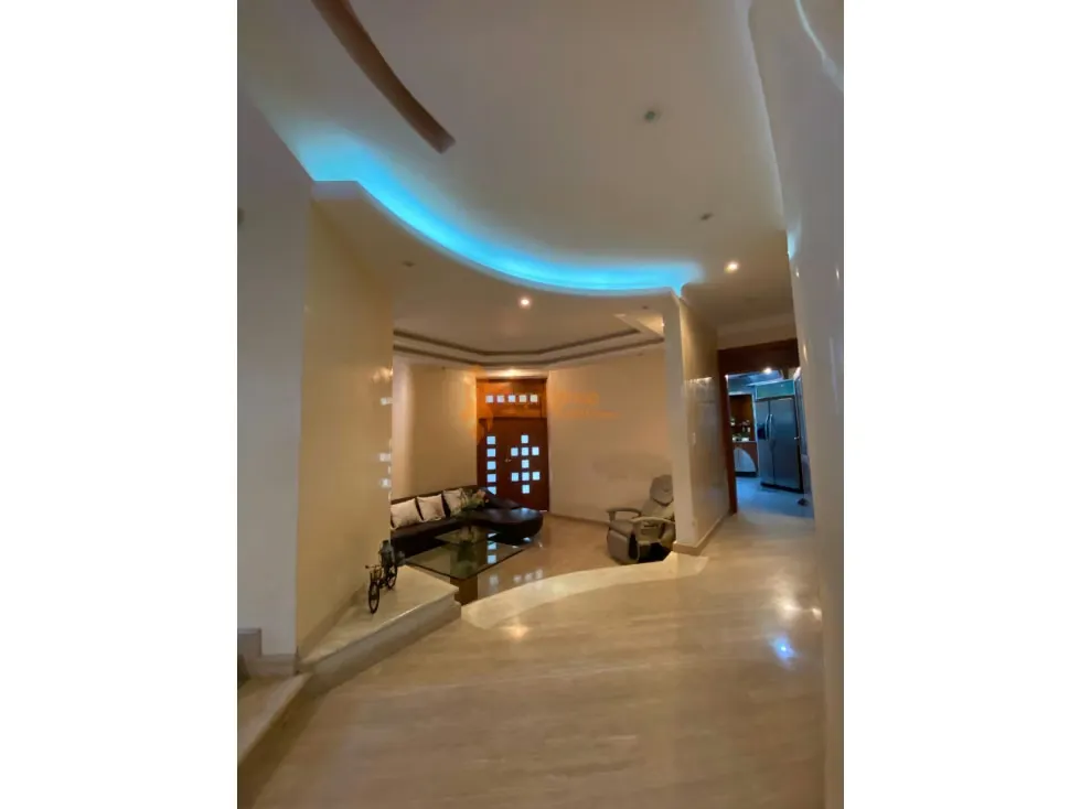 Venta casa lujosa en Altos de Guataparo Valencia - 26
