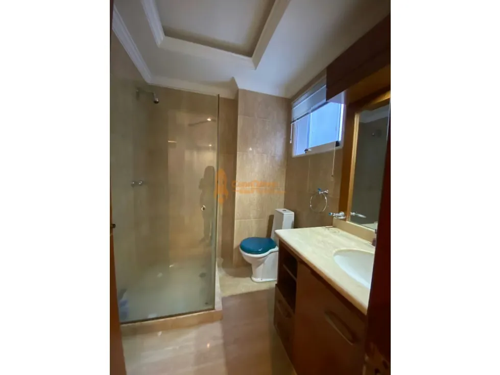 Venta casa lujosa en Altos de Guataparo Valencia - 34