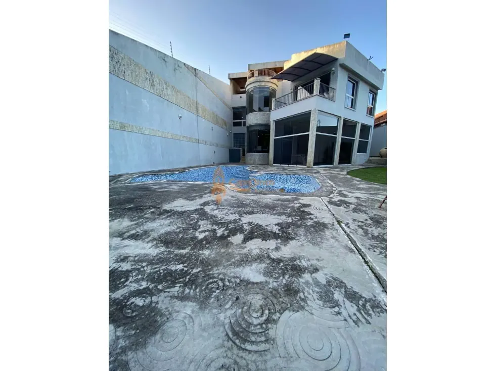 Venta casa lujosa en Altos de Guataparo Valencia - 38