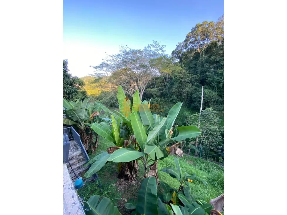 Venta casa lujosa en Altos de Guataparo Valencia - 39