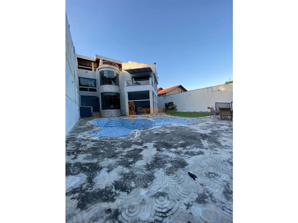 Venta casa lujosa en Altos de Guataparo Valencia - 8