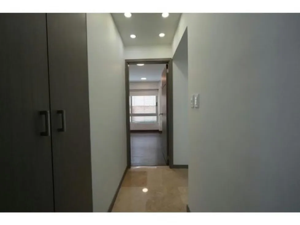 En Venta Apartamento de 86 m² Los Naranjos de Las Mercedes - 12