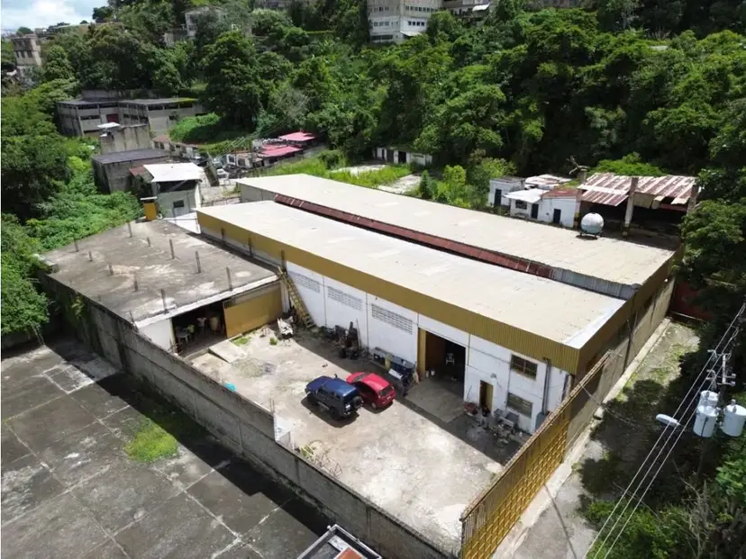 En Venta Galpon Industrial en Mariches. Sucre - Caracas