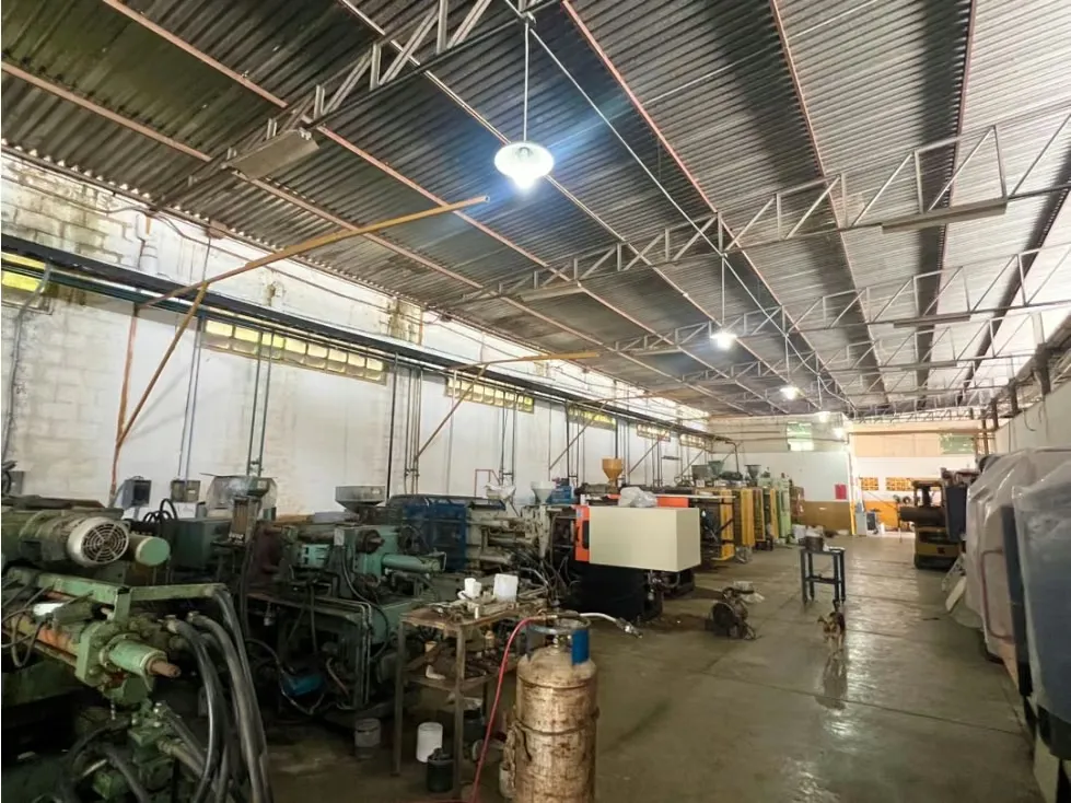En Venta Galpon Industrial en Mariches. Sucre - Caracas - 15