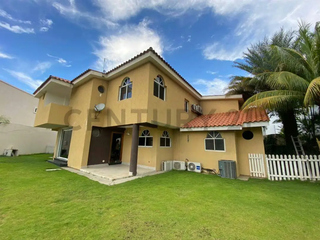 Conjunto Residencial Las Villas, Casa Campo de Golf - 9