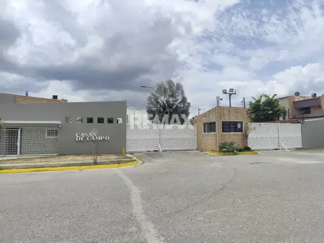 CASA DE LUJO ACTUALIZADA EN VENTA, CASA DE CAMPO, SAN DIEGO