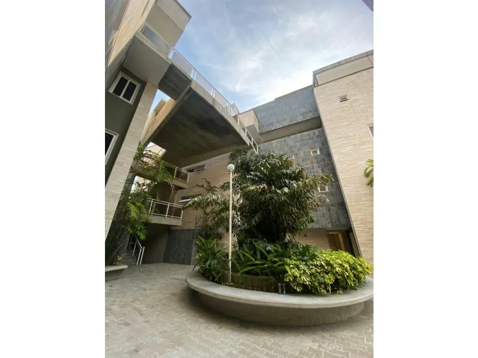 PH de 399M2 en venta en Los Palos Grandes