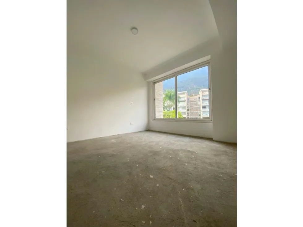 PH de 399M2 en venta en Los Palos Grandes - 7