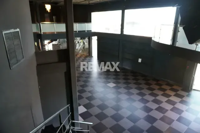 RESTAURANT, LOUNGE Y DISCOTECA EN EL CENTRO COMERCIAL NOLETTI AVENIDA FUERZAS ARMADAS - 9