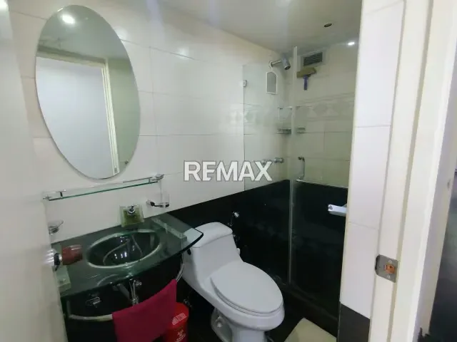 Apartamento en Alquiler Amoblado en el Urbanización La Bonita, Municipio Baruta. - 8