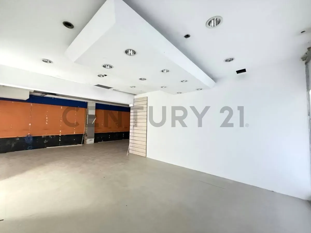 Local en venta en el Centro Comercial Regina - 21