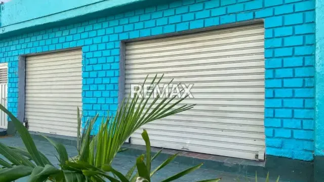 Local Comercial en Alquiler calle 11 entre carreras 21 y 22 Zona Este- Barquisimeto - 2
