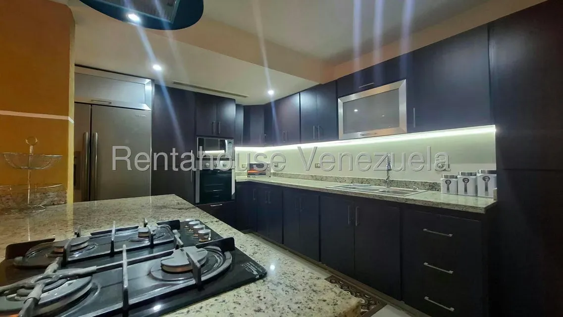Townhouse (Duplex) en Alquiler en Lago Mar Beach, Zulia - 10