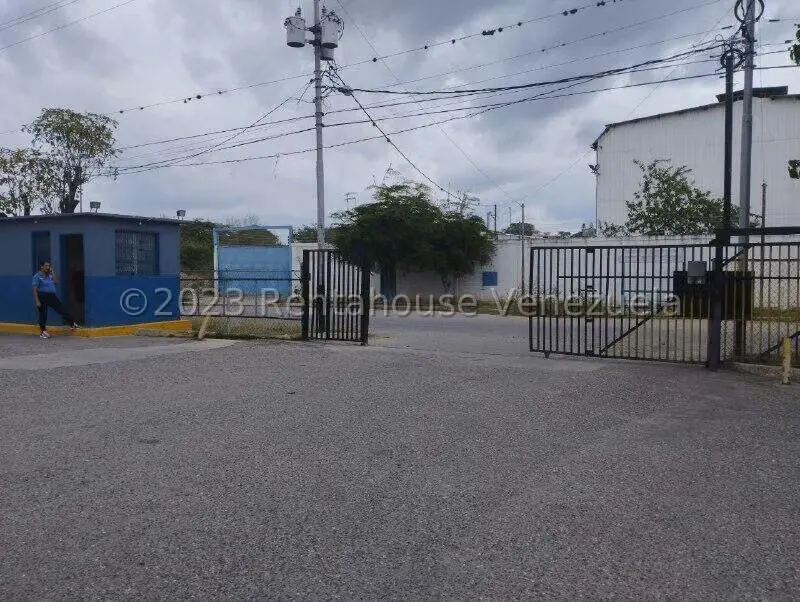 Galpon - Deposito en Venta en Zona Industrial 2, Lara - 2