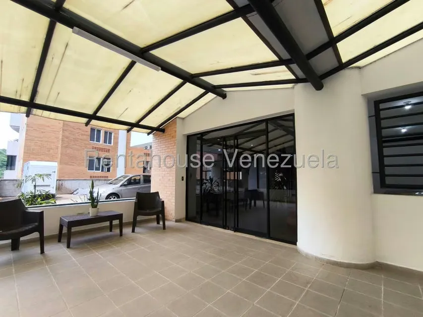 Apartamento (1 Nivel) en Alquiler en El Parral, Carabobo - 2