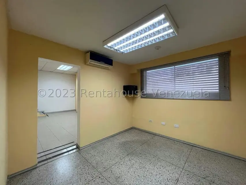 Local Comercial en Venta en Zona Oeste, Lara - 18