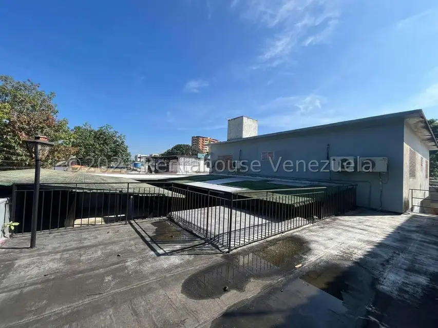 Local Comercial en Venta en Zona Oeste, Lara - 39