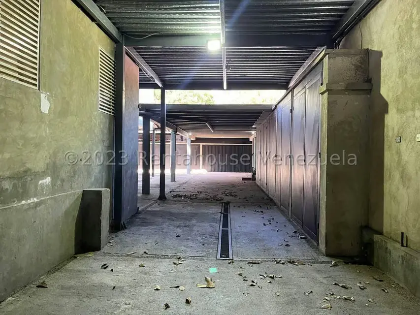 Local Comercial en Venta en Zona Oeste, Lara - 44