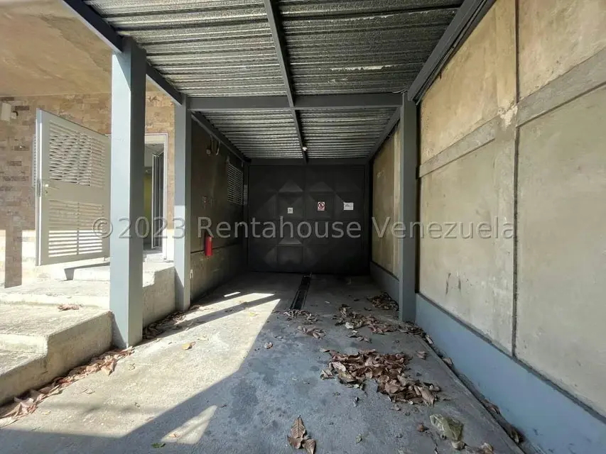 Local Comercial en Venta en Zona Oeste, Lara - 52