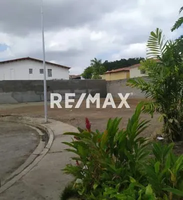 En venta en una de las mejores y más selectas zonas del Este de Barquisimeto, Urb. El Parral. - 2