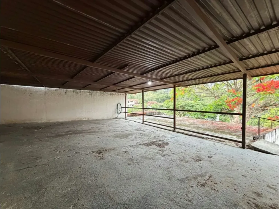 Vendo terreno c/ anexo 1480m2 Club Hípico Los Cerritos 9533 - 10