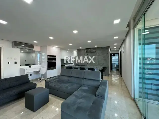 Alquiler de Apartamento en Resd. Alameda Suites El Parral Valencia Planta 100% y Pozo